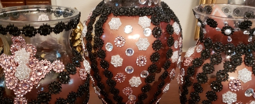 Hand crafted vase set